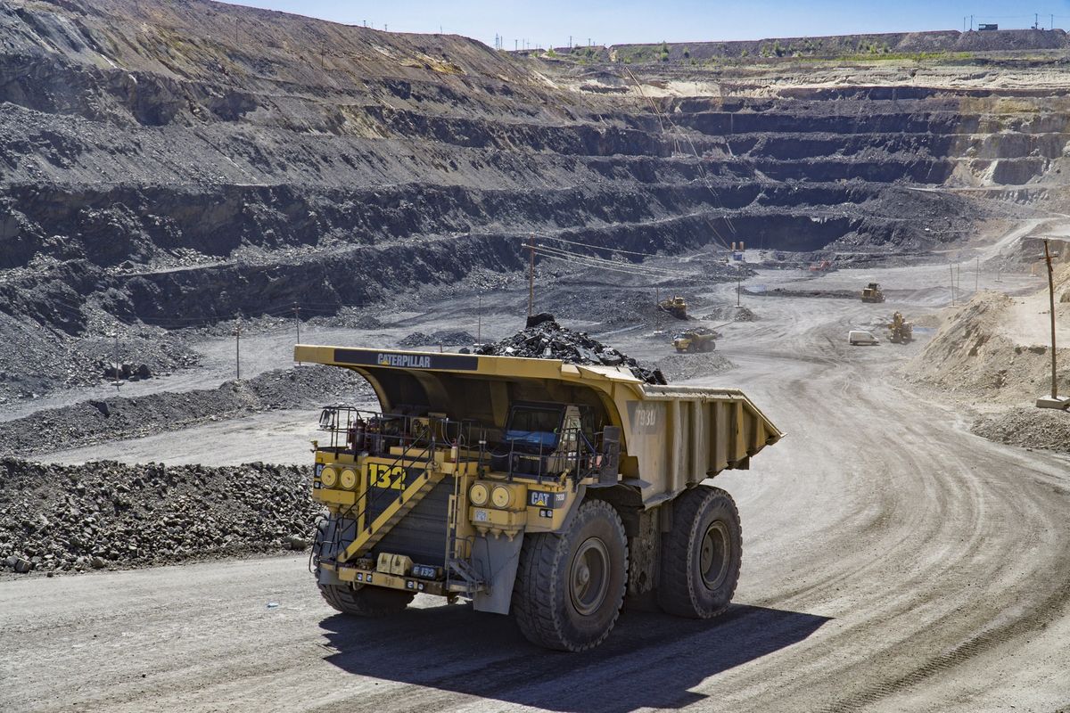 Iron Ore Mining At Ferrexpo Poltava Mining PJSC's Ukraine Site Az Egyesült Államok kiszorítja az Európai Uniót Ukránjából, Washington minden befektetést ellenőrizné