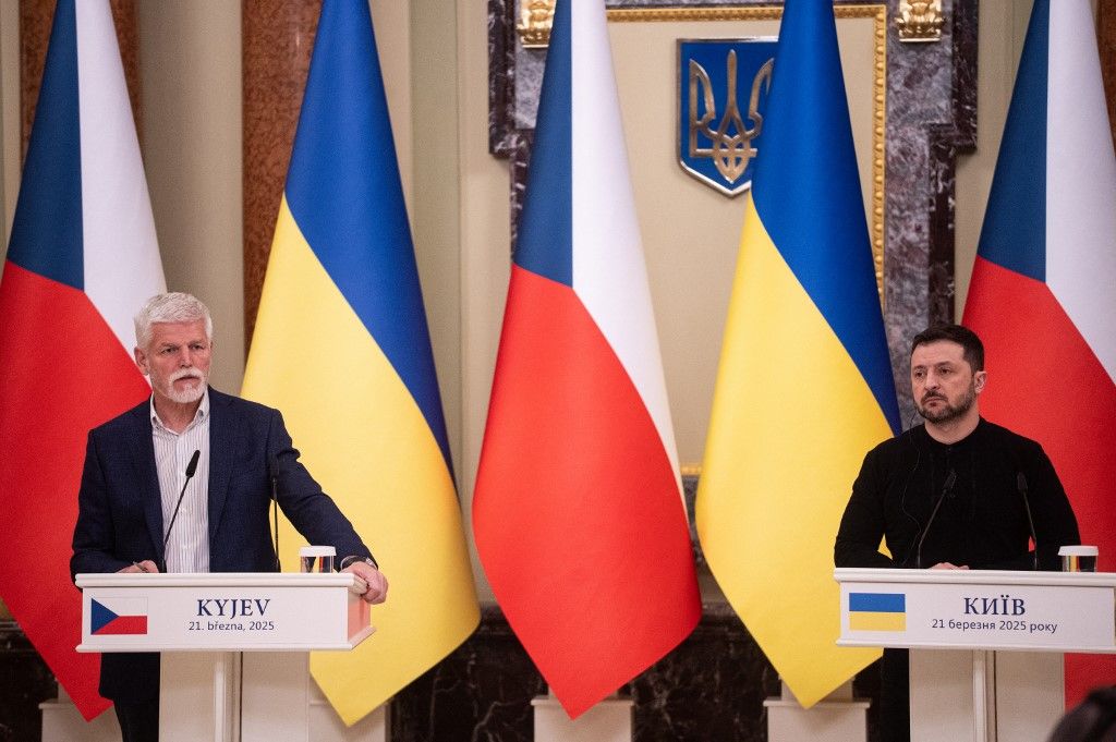 Petr Pavel, Volodimir Zelenszkij
orosz-ukrán háború
Csehország, Ukrajna
