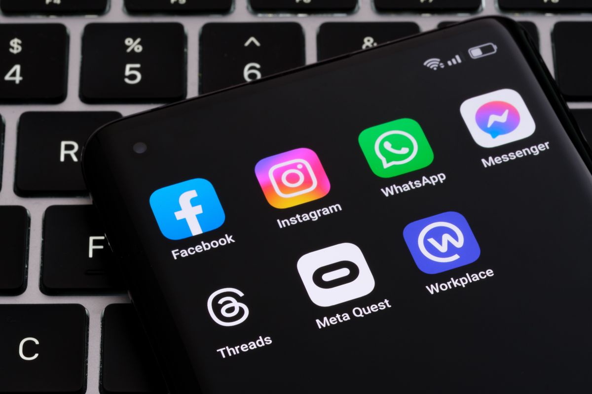 All,Meta,Platforms,Apps,On,The,Screen,Of,Smartphone,Facebook,