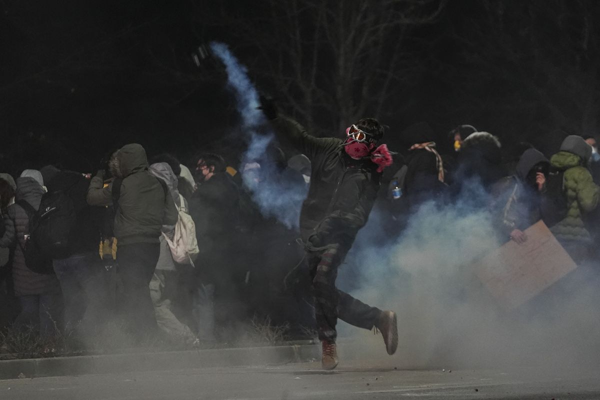 Az Erdogan elleni tüntetések erőszakba torkolltak
