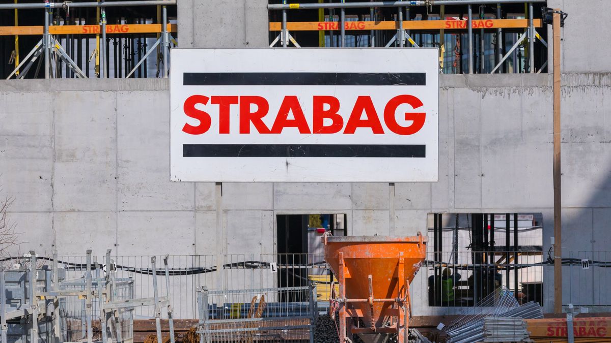 Óriási Strabag-pakkot dob piacra az alapító családja 