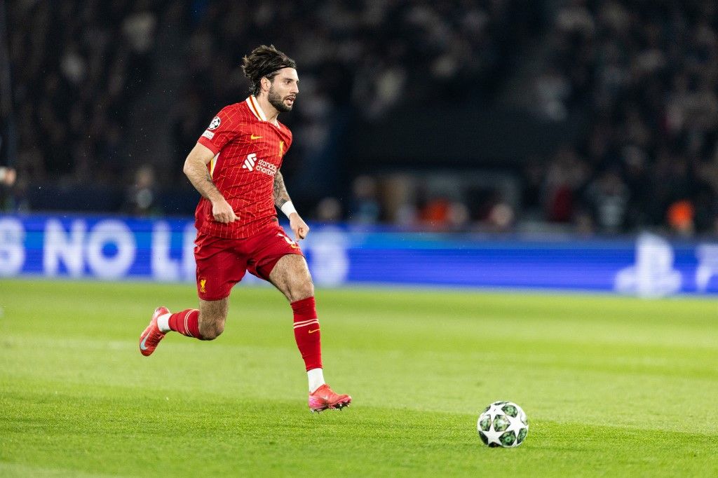 Paris Saint-Germain v Liverpool FC - UEFA Champions League 2024/25 Round of 16 First Leg Dominik Szoboszlai