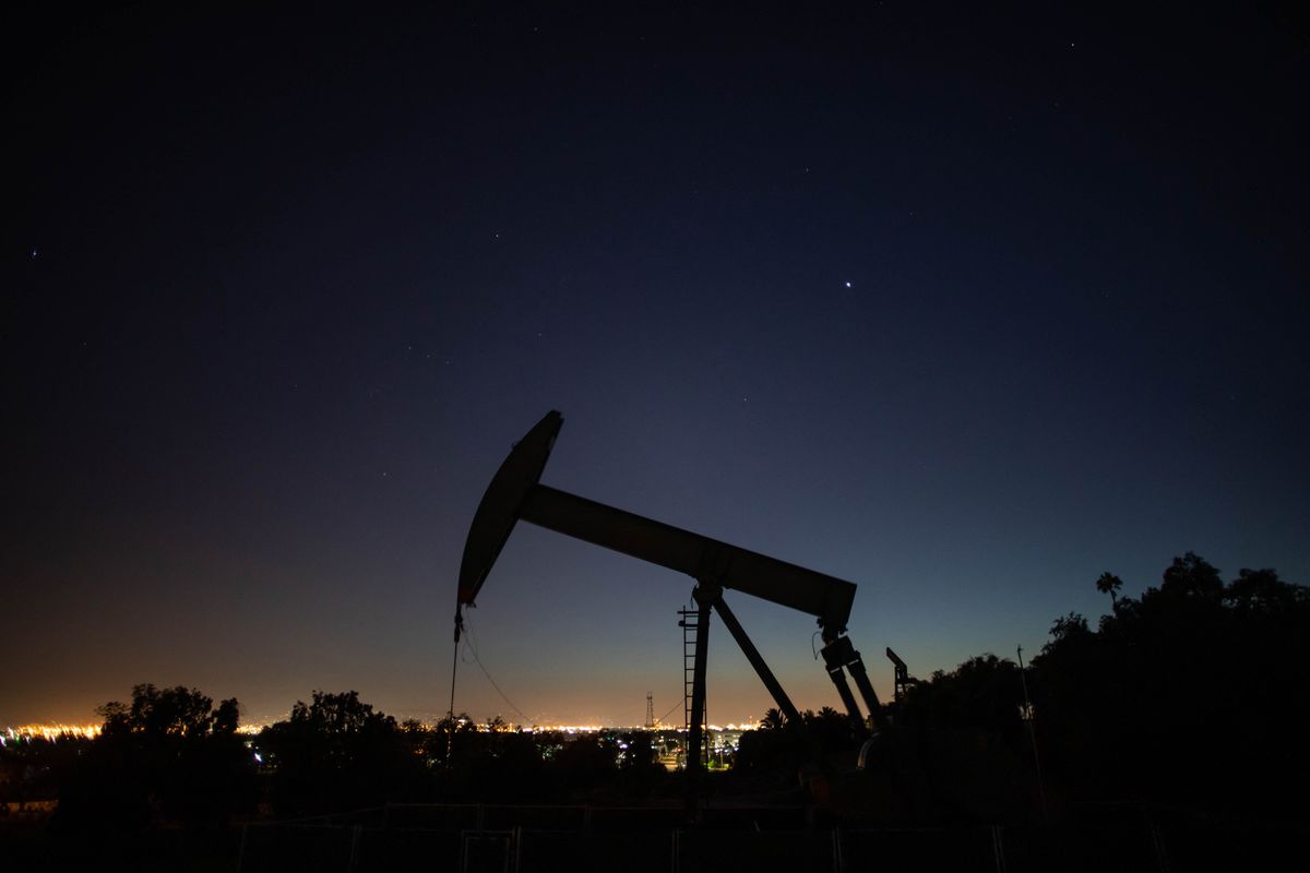 Oil olaj, nyersanyagpiac, 