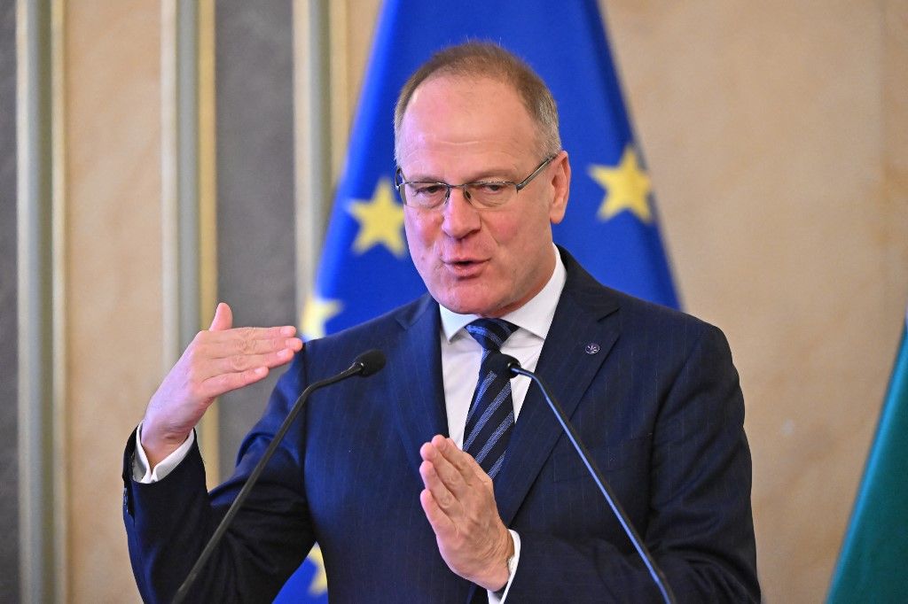 Navracsics Tibor szerint komolyabb kihívás áll az EU előtt