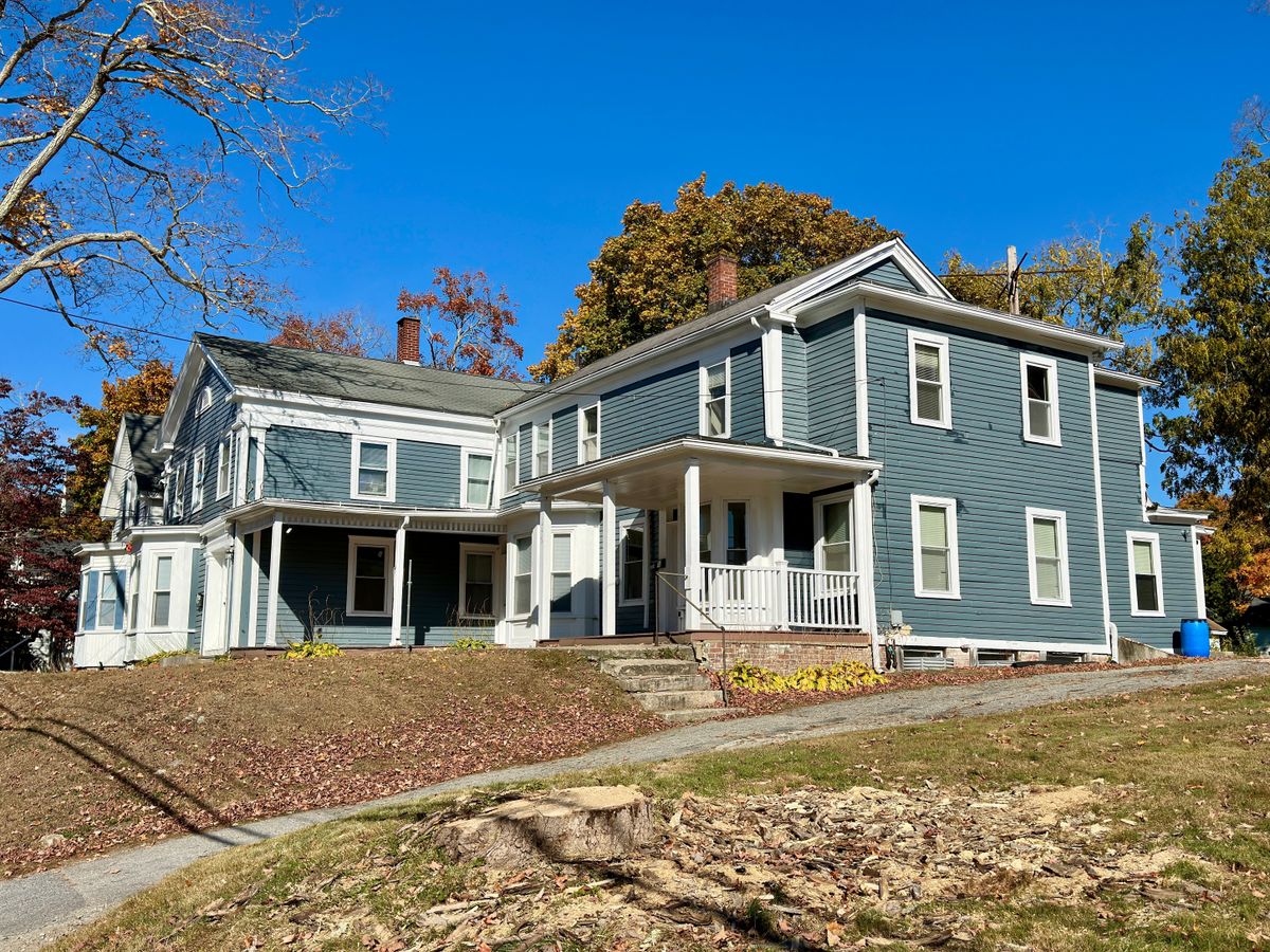 Danielson,,Connecticut,,Usa,-,October,20,,2024:,Exterior,View,Of