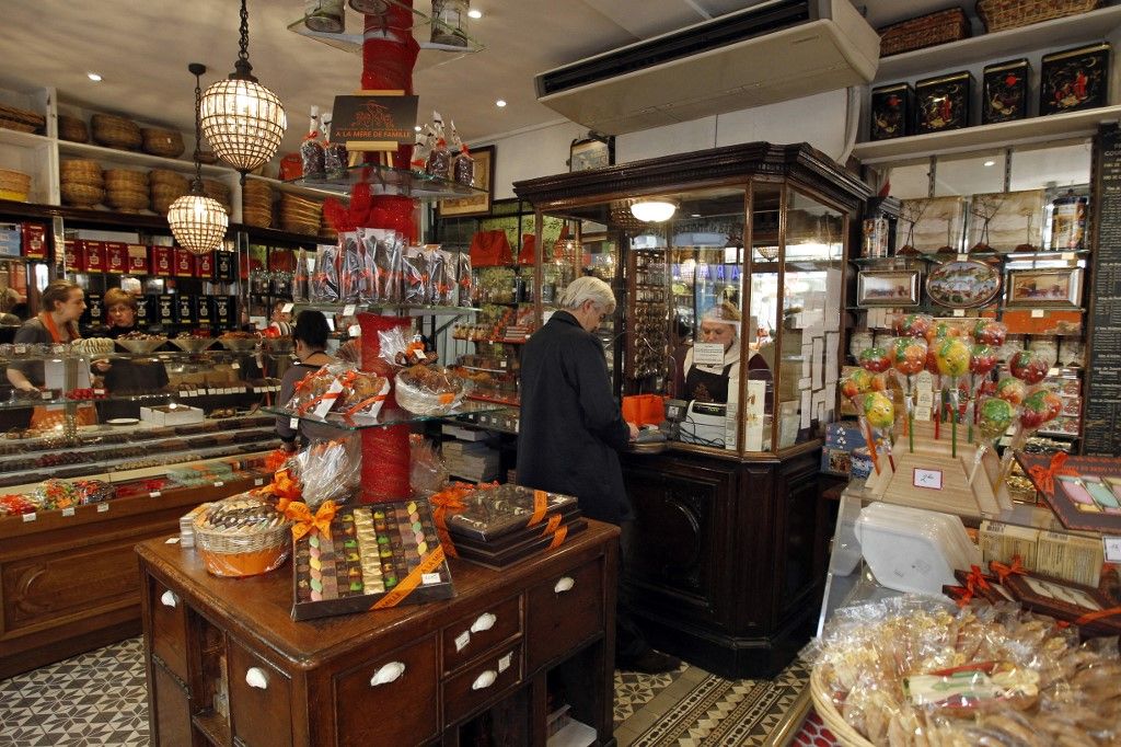 FRANCE-GASTRONOMY-CHOCOLATE-PASTRY