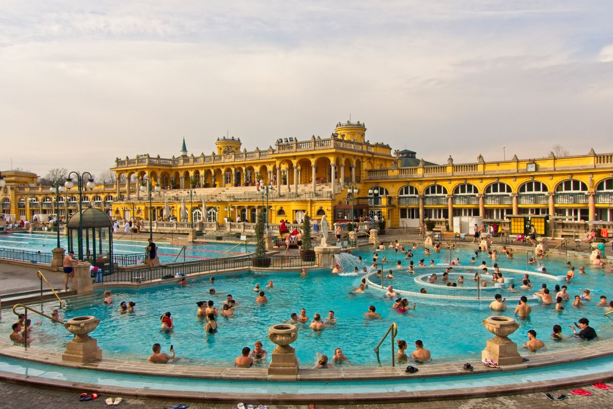 Budapest,,Hungary,-,Feb,17,,2024:,The,Szechenyi,Thermal,Bath