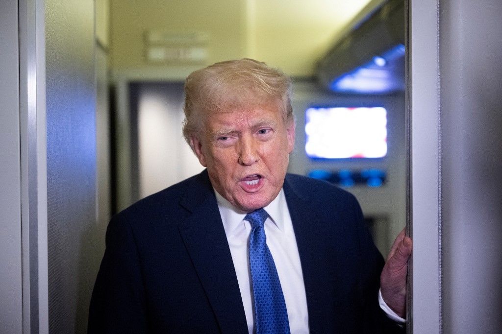 Donald Trump elnök
Amerikai Egyesült Államok
orosz-ukrán háború