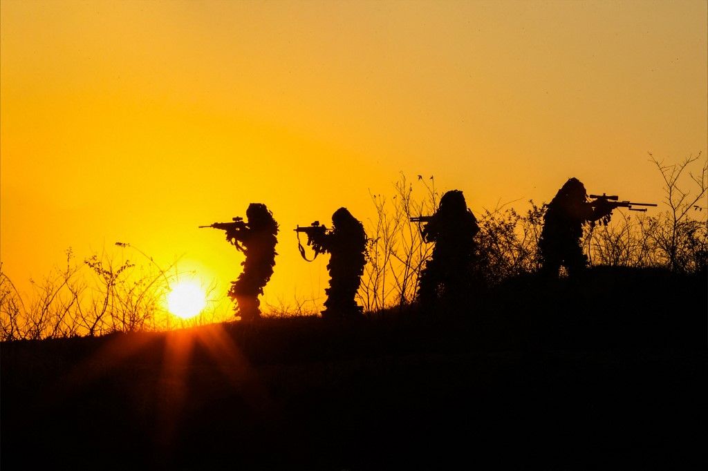 an Actual Combat Training in Ningbo
hadgyakorlat
