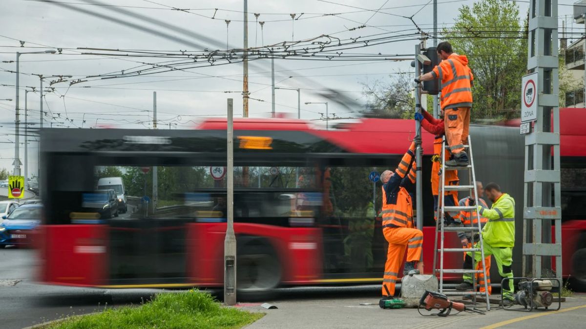 troli, trolibusz, felsővezeték, javítás, karbantartás bkk