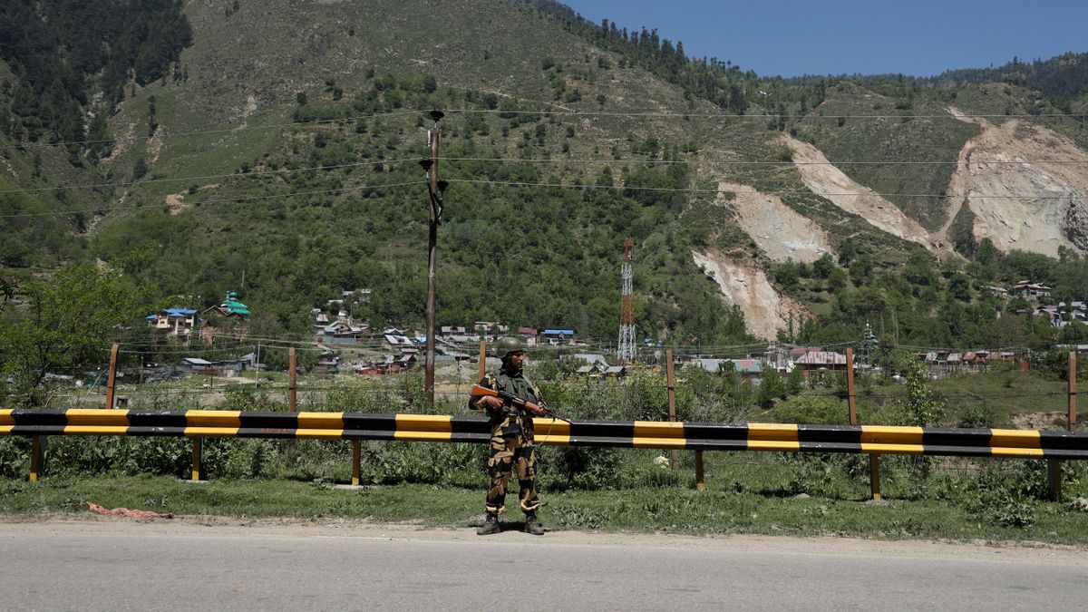 Tension On India Pakistan Borders After Pahalgam Attack