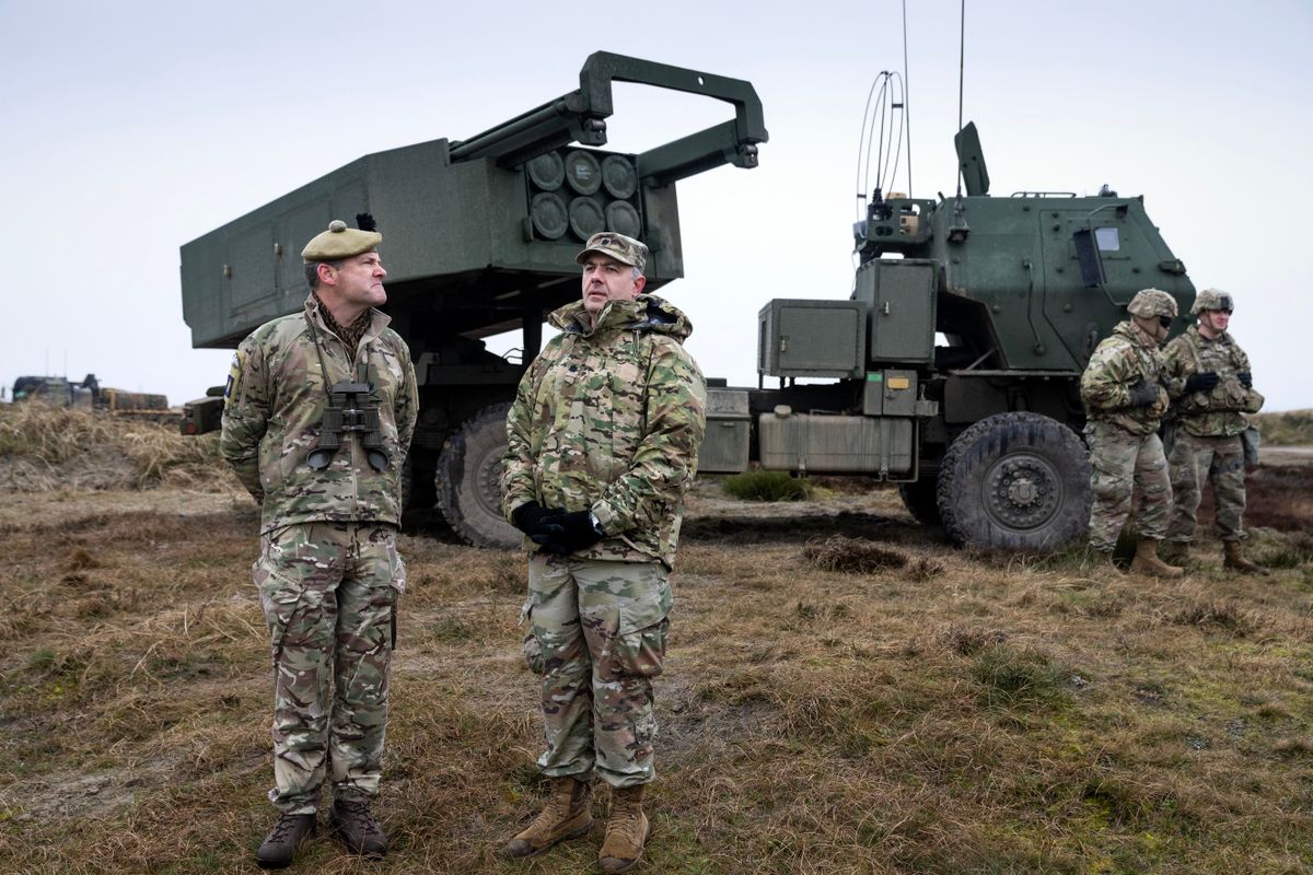 Egy NATO és EU-tagország katonákat küld Ukrajnába