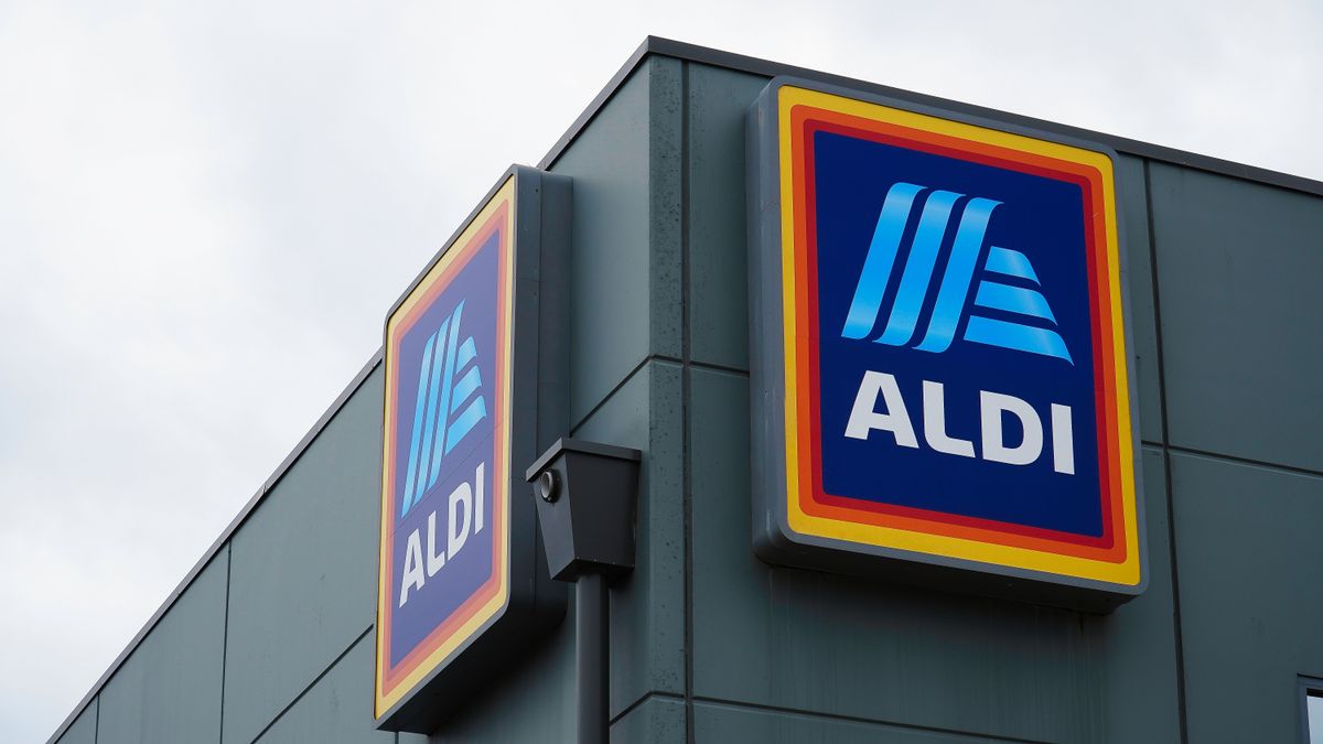 Sydney,Nsw,Australia,25,August,2024.,Aldi,Shop,Big,Sign.