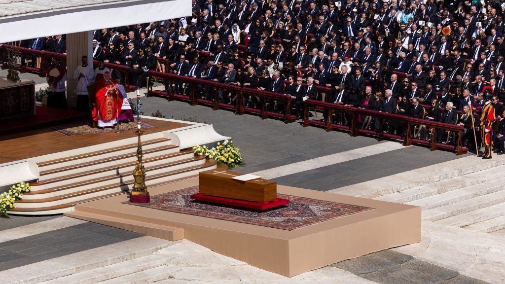 Ferenc pápa Funeral Takes Place For Pope Francis. ferenc pápa