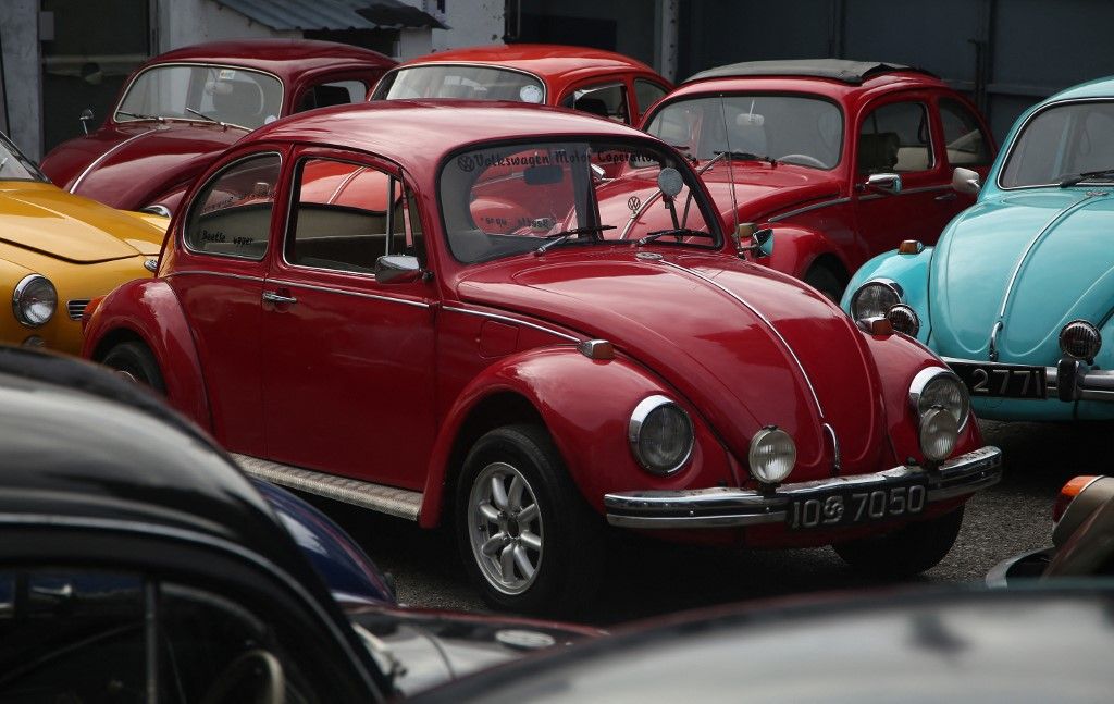 Vintage Volkswagen Beetle Cars In Sri Lanka