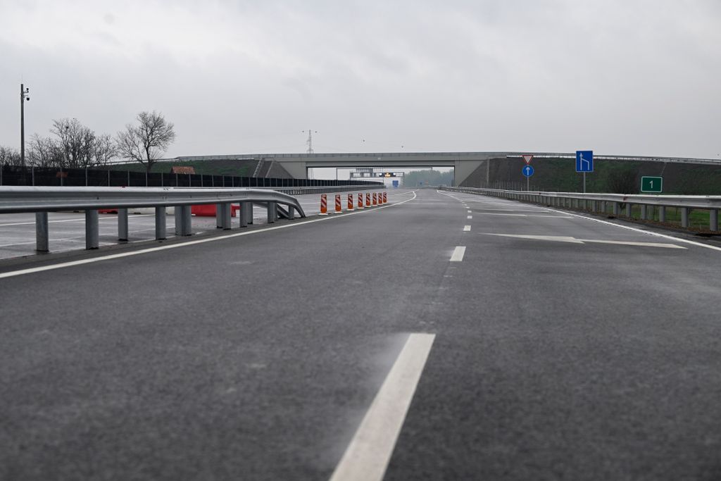 NE HASZNÁLD MERT FIZETŐS!!!!!!!!!!!!!!!!!!!!!!!!!!!!!!!!!!!!!!!!!!!!!!!!!!!!!!!!!!!!!!!!!!!!!!!!!!!!!!!!!!!!!!!!!