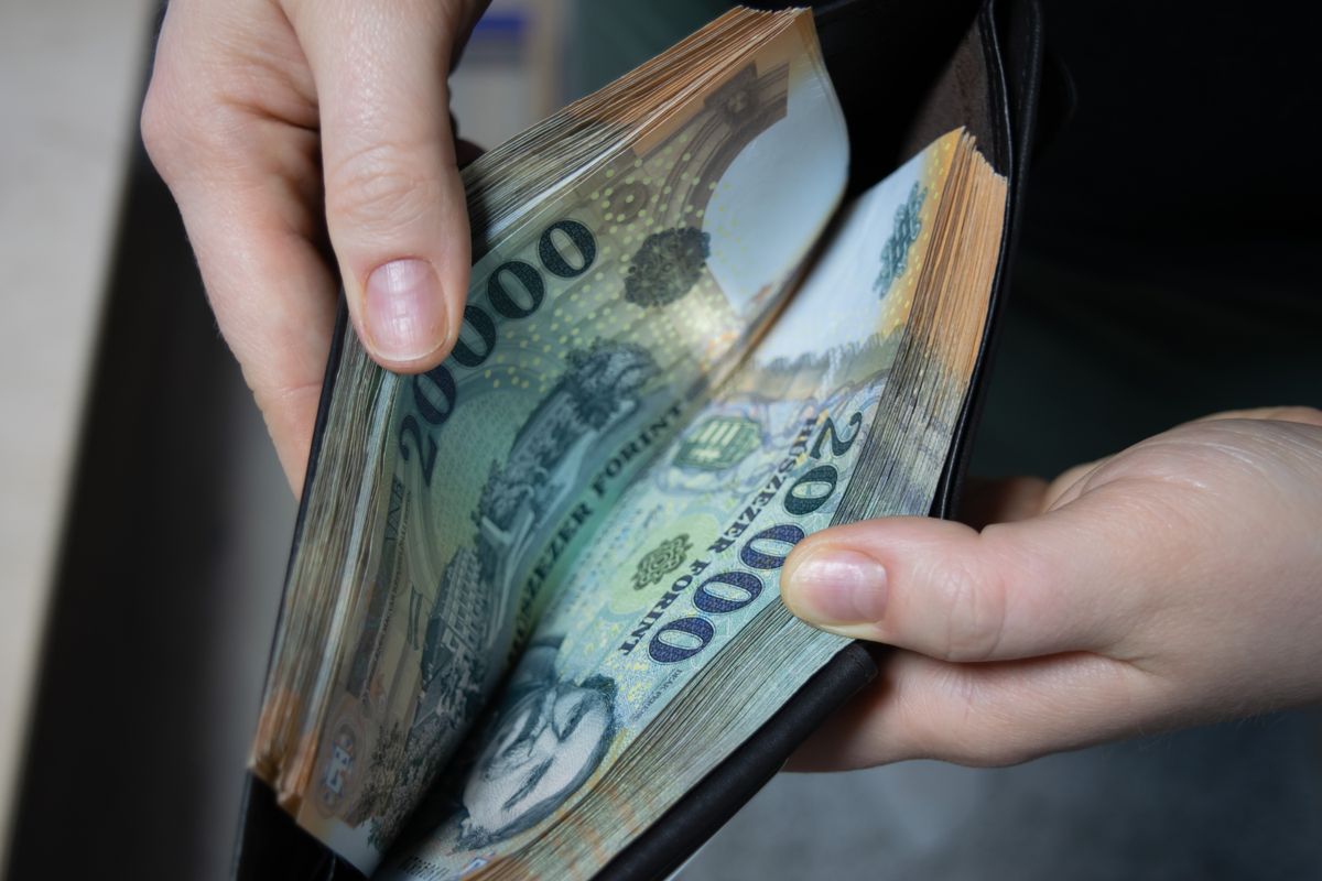 erősebb a forint