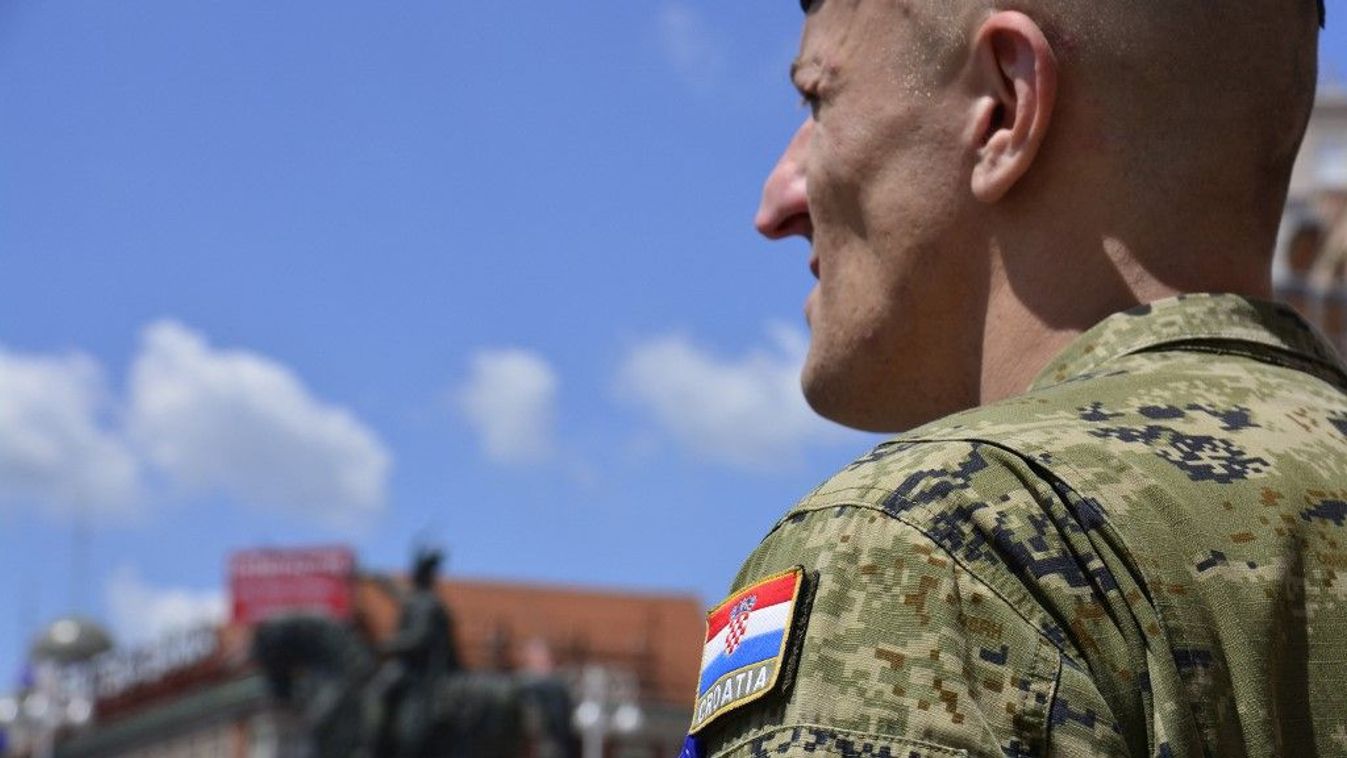 Horvátország egy lépéssel közelebb került a kötelező sorkatonaság visszavezetéséhez Kép