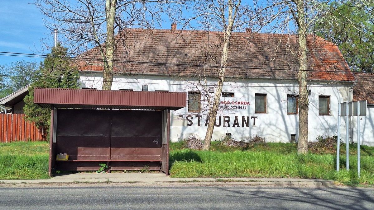 Eladó a legendás Postakocsi Csárda: egy korszak vége Szatymazban 
