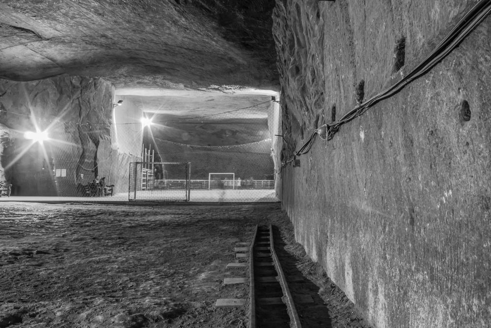 Románia nem tud óvóhelyet tenni az EU túlélőkészlete mellé
atombunker, légvédelmi óvóhely, menedék