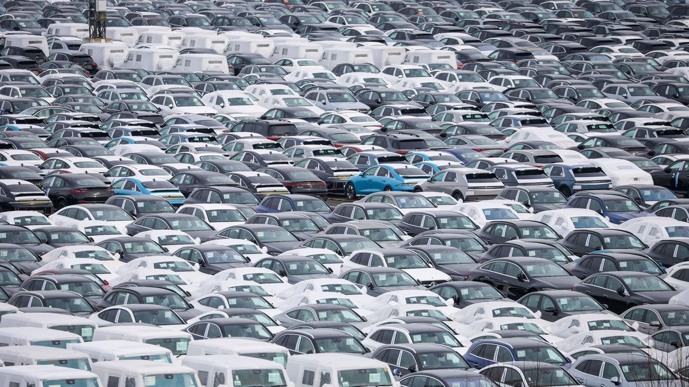 US auto tariffs on imported vehicles of 25% take effect európai autóipar, ritkaföldfémek