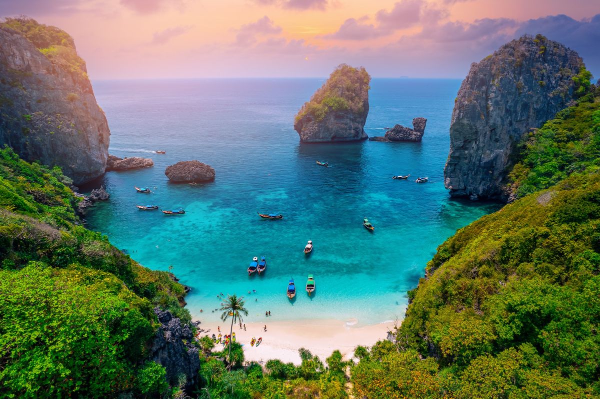 Thaiföld, Aerial,Drone,Landscape,Turquoise,Lagoon,Nui,Beach,Koh,Phi,Phi
