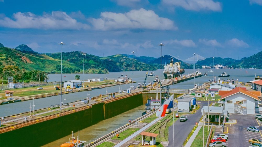 Panama-csatorna, Panama csatornaPanama canalAmerikai Egyesült Államok, Kína, dollár, gázvezeték