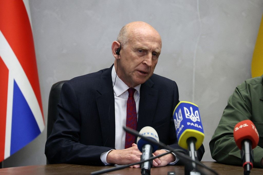 Joint briefing of Defence Ministers of Ukraine and UK in Odesa Brit védelmi miniszter: nyomást kell gyakorolni Putyinra