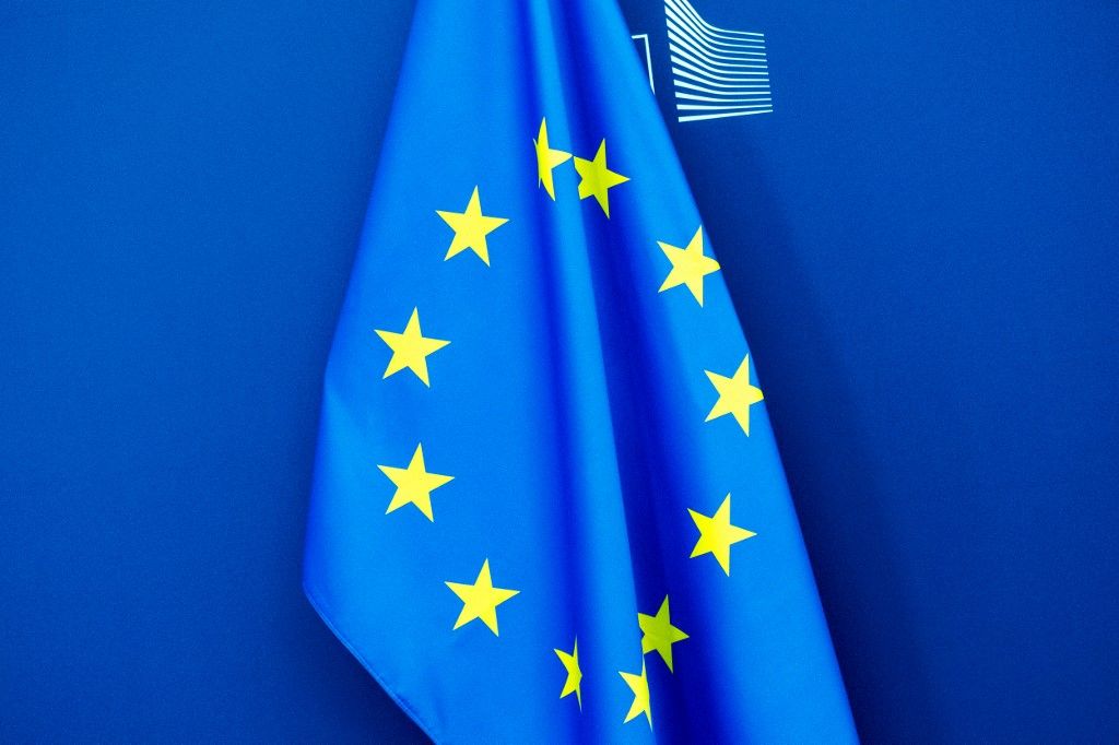 BRUSSELS-EUROPEAN-COMMISSION-PACT-SOCIAL-DIALOGUE Az Európai Számvevőszék azzal vádolja az EU-t, hogy túl átláthatatlan módon finanszírozza a civil szervezeteket
