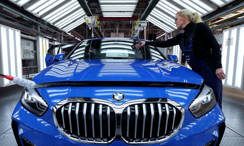US auto tariffs on imported vehicles of 25% take effect BMW
