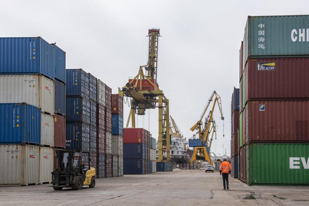ROMANIA - PORT OF CONSTANTA - AT THE FRONT LINE Jelentősen nőtt Románia külkereskedelmi hiánya
