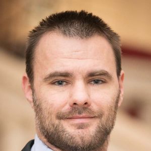 Debreczeni Csaba, az MBH Bank vezető részvény-elemzője