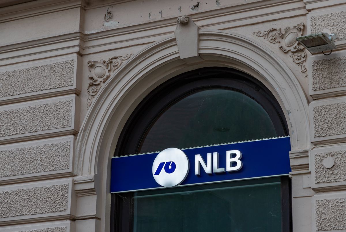 eurós befektetés, szlovén tőzsde, NLB Bank, Ljubljana,,Slovenia,-,May,12th,,2024:,A,Picture,Of,An
