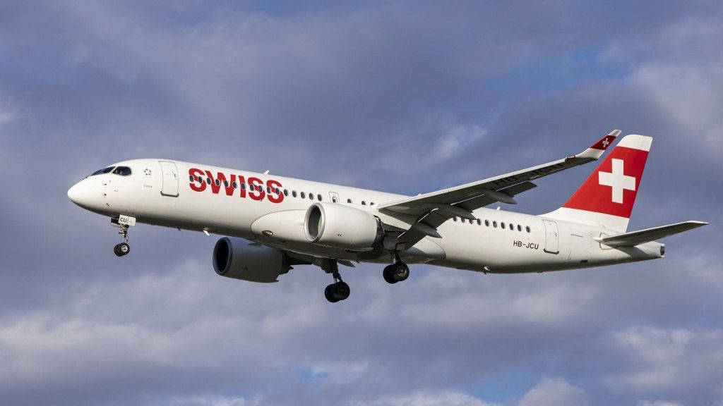 járattörlések Swiss Airbus A220 Landing