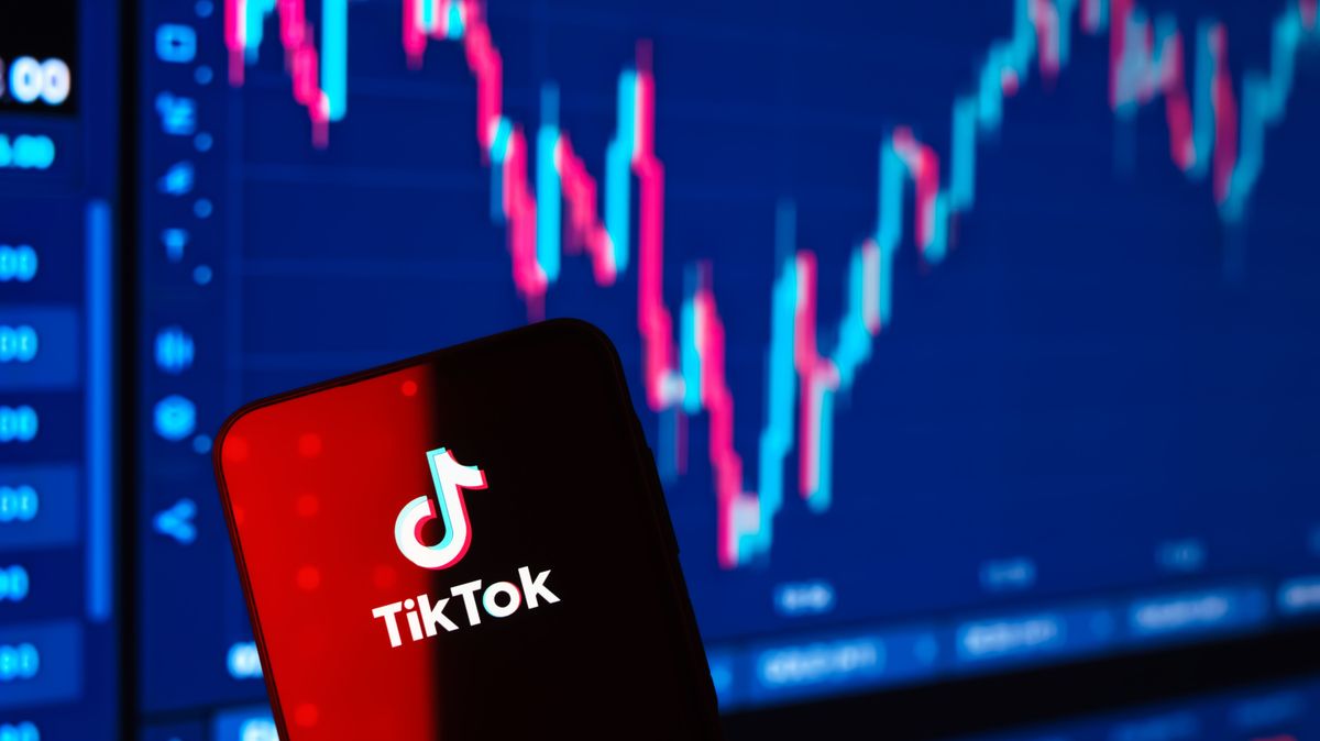 A TikTok anyavállalata már bevételben előzi a Metát: óriási részvény-visszavásárlással ünnepelnének – Washington elől azonban nem tudnak elbújni 