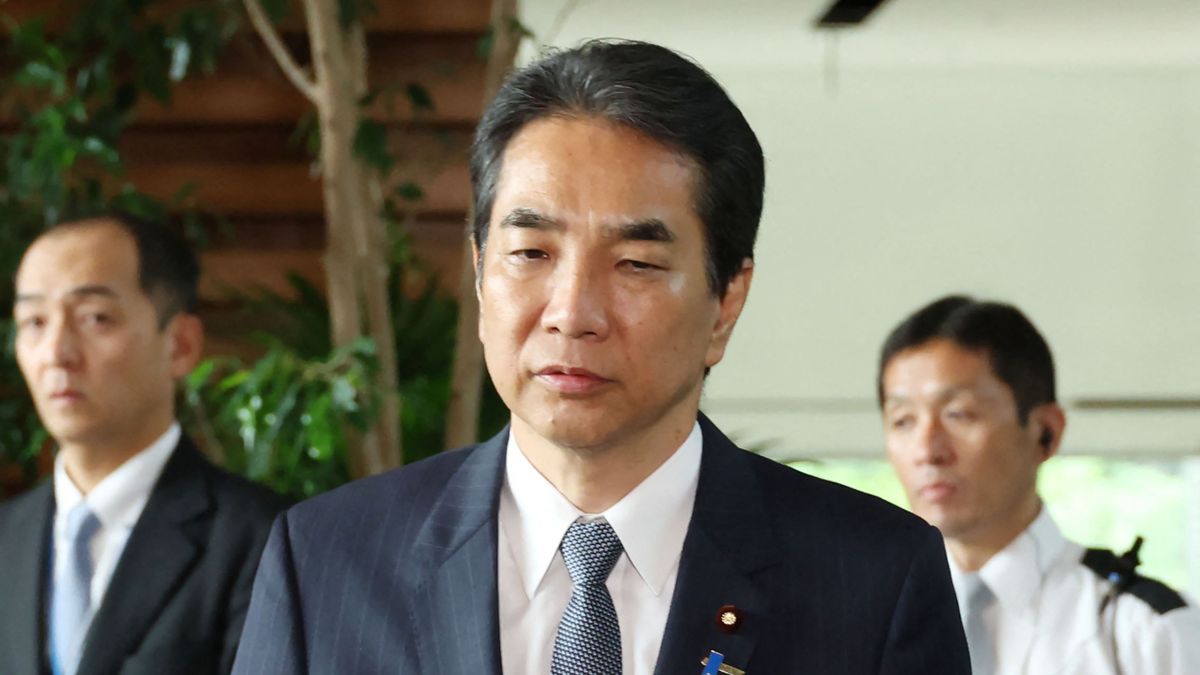 Japan's Agriculture Minister submits his resignation to PM ISHIBA rizsár