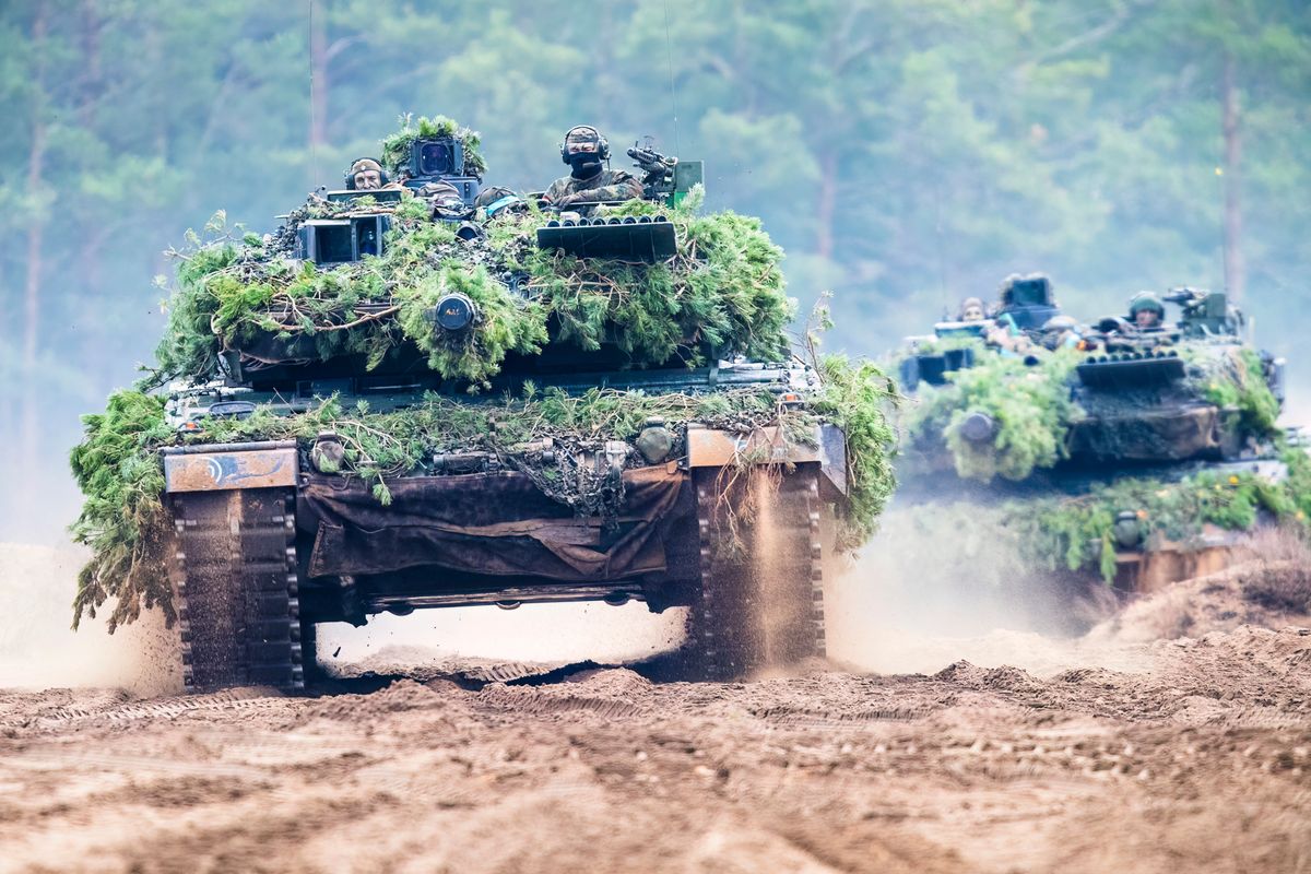 nato 2021-10-10,Pabrade,Lithuania,Main,Battle,Tank,Leopard,2,A6,Version