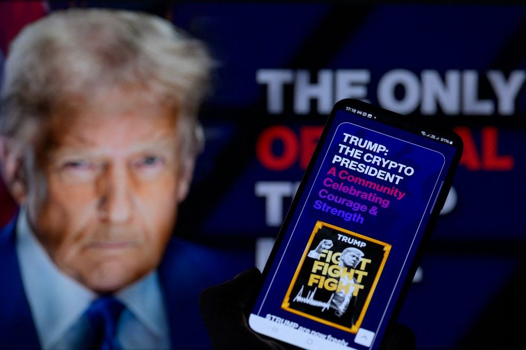 Super $Trump Meme Coin - Photo Illustration Donald Trump kriptopiac