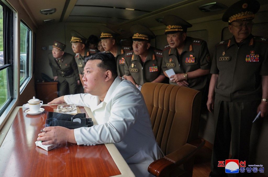 Kim Dzsongun szeme láttára megszégyenült az észak-koreai hadsereg