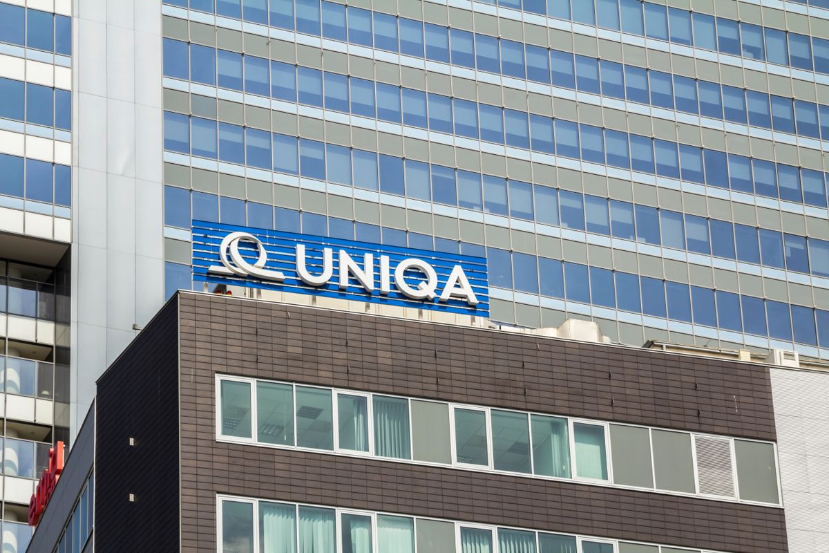 Bucharest,,Romania,-,June,,2022:,A,Logo,Of,Uniqa,Insurance Újabb biztosítótársaságok vezettek be árkorlátozást