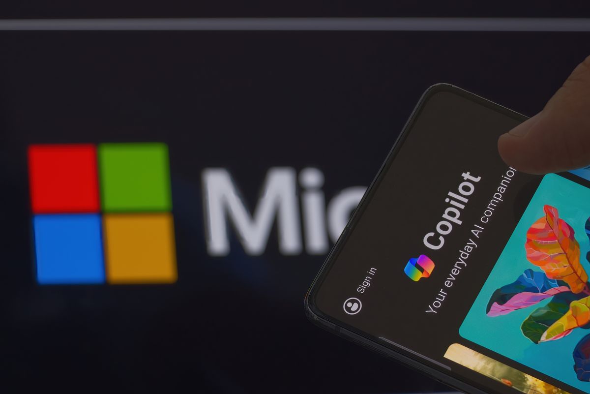 A,Mobile,Phone,Screen,Displays,The,Microsoft,Copilot,App,,With