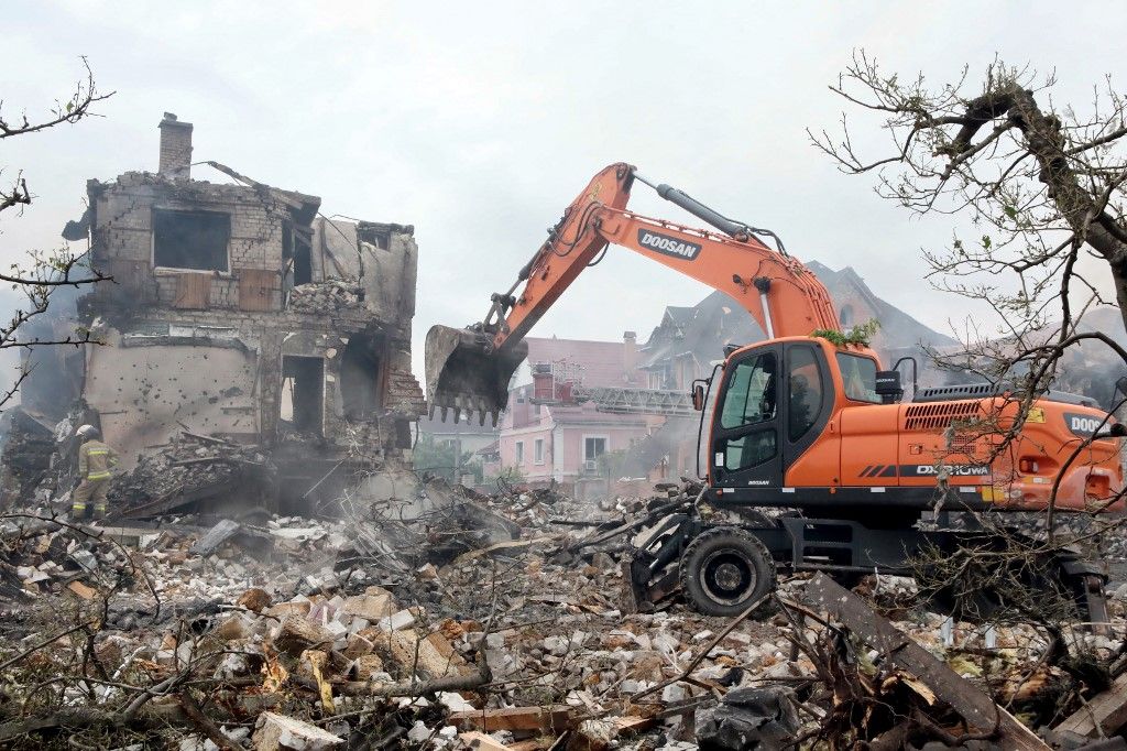 Aftermath of Russian night attack on Markhalivka village