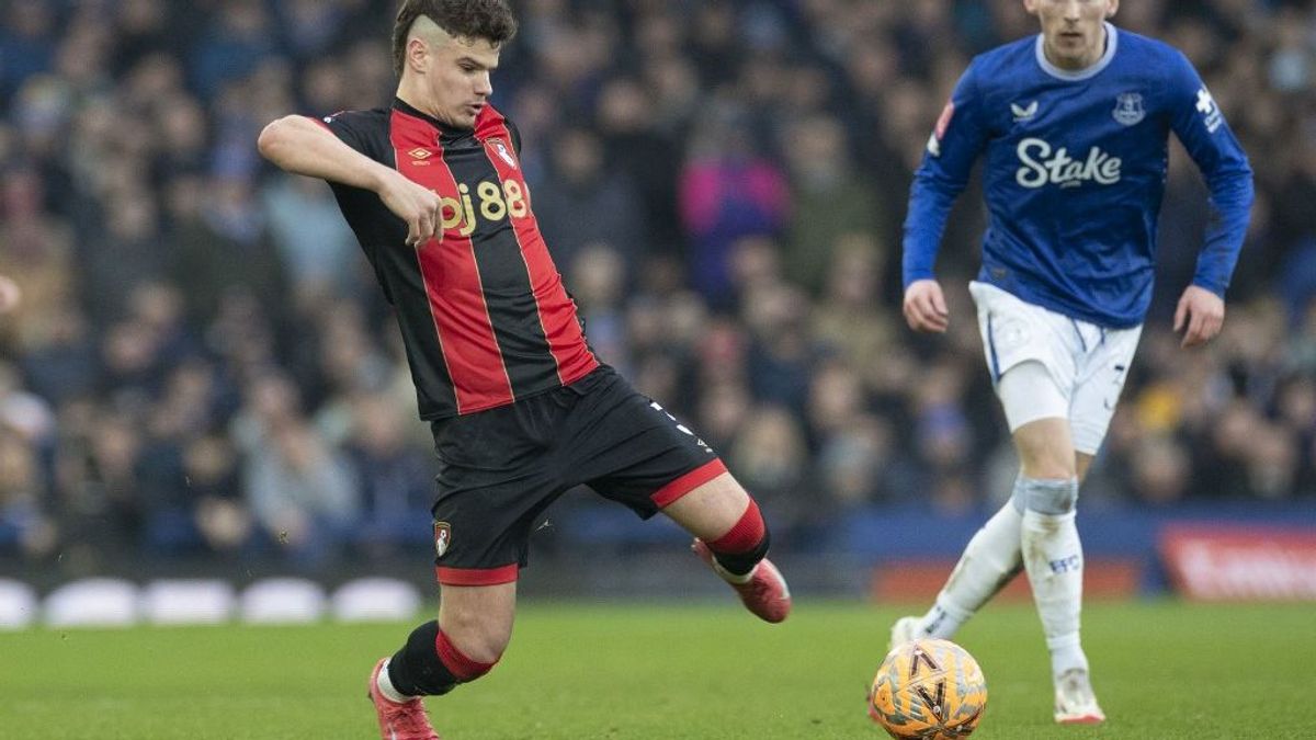 Közel a megegyezés, hamarosan a Liverpool játékosa lehet Kerkez Milos 