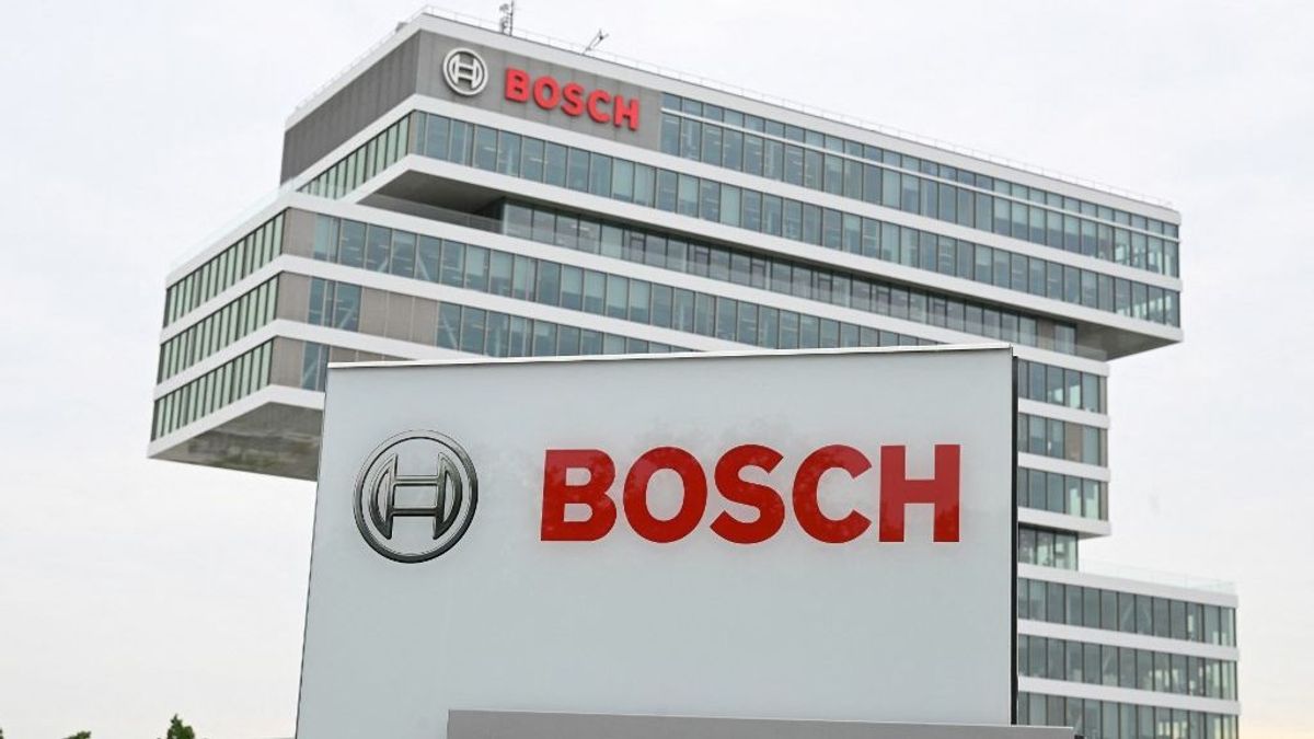 Válságban a német ipar: átalakul a Bosch, ezerfős leépítést terveznek