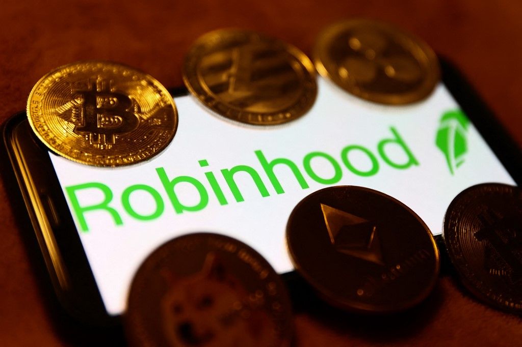 Crypto And Tech Companies Photo Illustrations Robinhood