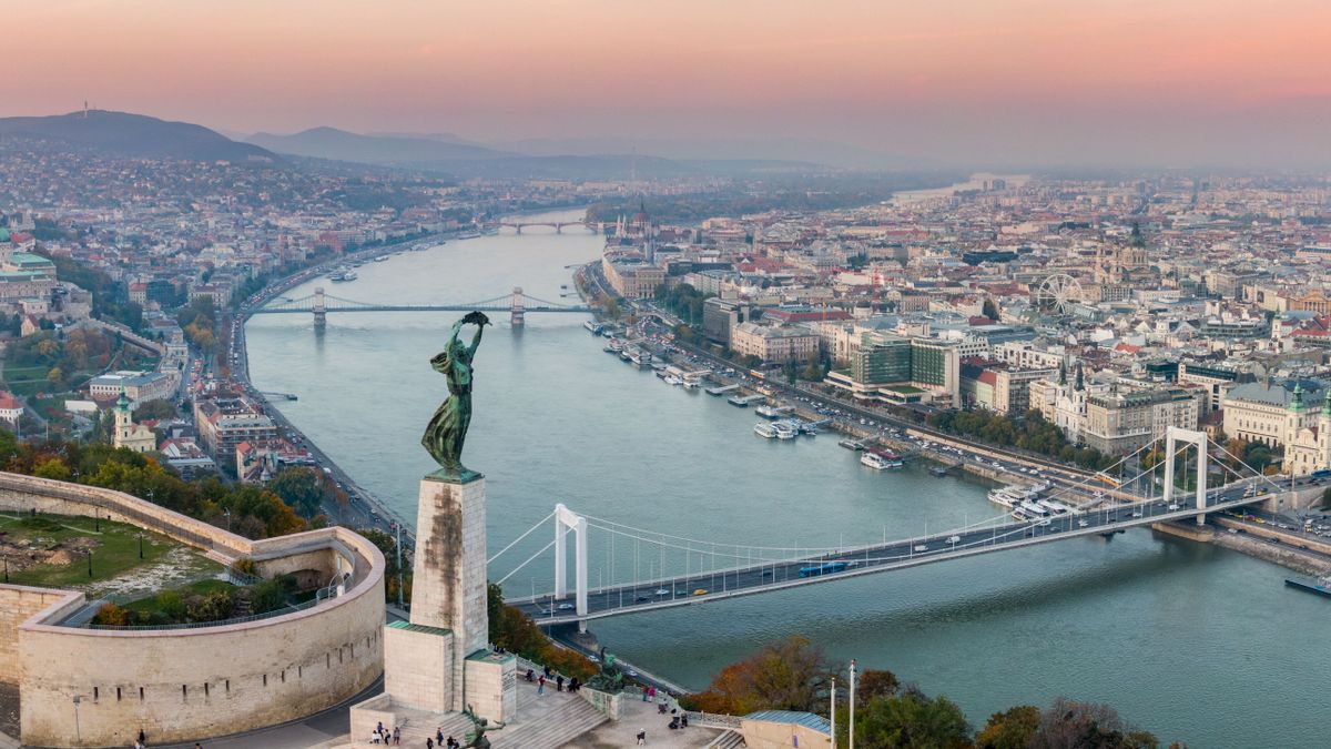 Aerial,View,Of,Citadella,Budapest