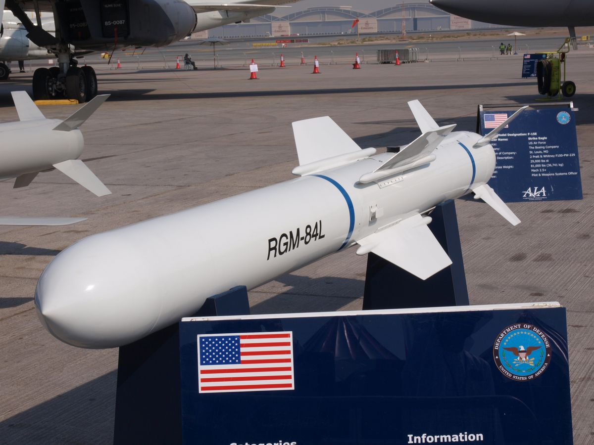 Törökország amerikai rakétákat vásárolhat  Dubai,,United,Arab,Emirates,-nov.18.2009:,Rgm-84l,Harpoon,Block,Ii,Surface