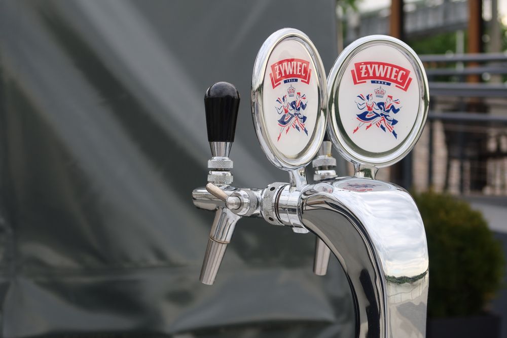A lengyelországi sörgyártás az alkoholmentes termékek felé tolódik el
Lengyelország, lengyel sör
alkoholmentes sör