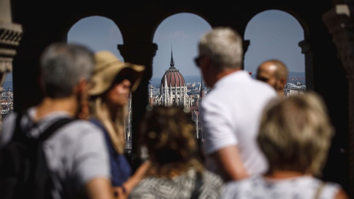 Nyári fokozatba kapcsolt a turizmus: 104 milliárdot termeltek a szálláshelyek 