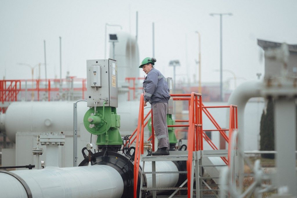 Gas flow at minimum at Eustream gas facility near Ukrainian border